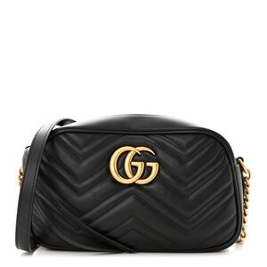 GUCCI  Calfskin Matelasse Small GG Marmont Chain Shoulder Bag Black
